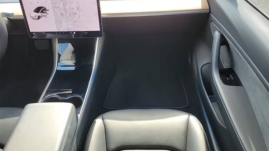 2020 Tesla Model 3 5YJ3E1EB2LF636763