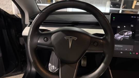 2018 Tesla Model 3 5YJ3E1EB4JF079125