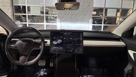 2018 Tesla Model 3 5YJ3E1EB4JF079125