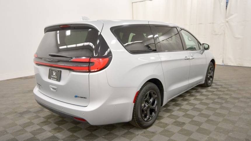 2022 Chrysler Pacifica 2C4RC1S77NR173610