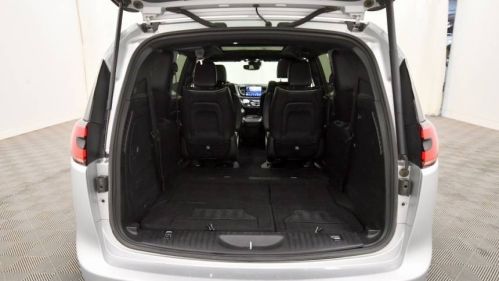 2022 Chrysler Pacifica 2C4RC1S77NR173610