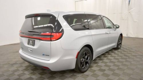 2022 Chrysler Pacifica 2C4RC1S77NR173610