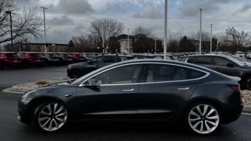 2018 Tesla Model 3 5YJ3E1EB4JF079125