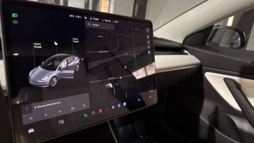 2018 Tesla Model 3 5YJ3E1EB4JF079125