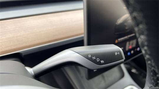 2024 Tesla Model Y 7SAYGDEE9RA268893