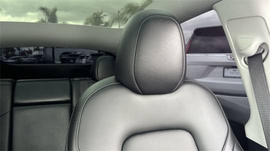 2024 Tesla Model Y 7SAYGDEE9RA268893