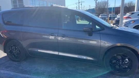 2021 Chrysler Pacifica 2C4RC1L74MR586890