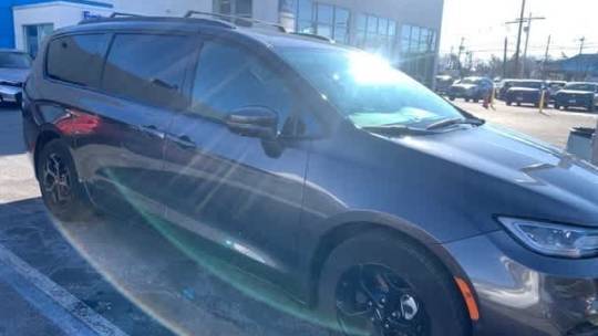 2021 Chrysler Pacifica 2C4RC1L74MR586890