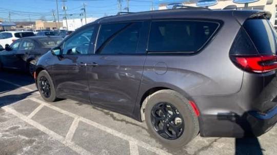 2021 Chrysler Pacifica 2C4RC1L74MR586890