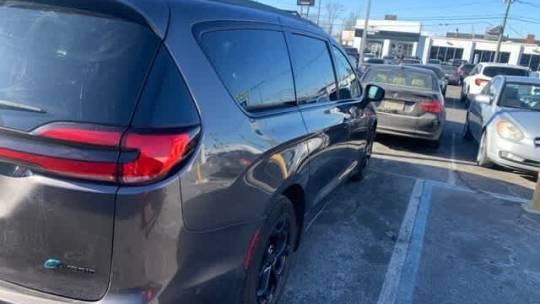 2021 Chrysler Pacifica 2C4RC1L74MR586890