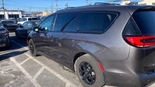 2021 Chrysler Pacifica 2C4RC1L74MR586890