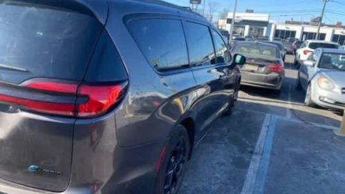 2021 Chrysler Pacifica 2C4RC1L74MR586890