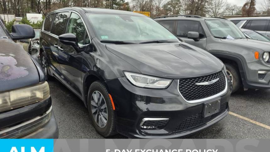 2022 Chrysler Pacifica 2C4RC1L72NR137080