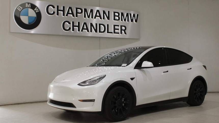 2021 Tesla Model Y 5YJYGDED4MF124202