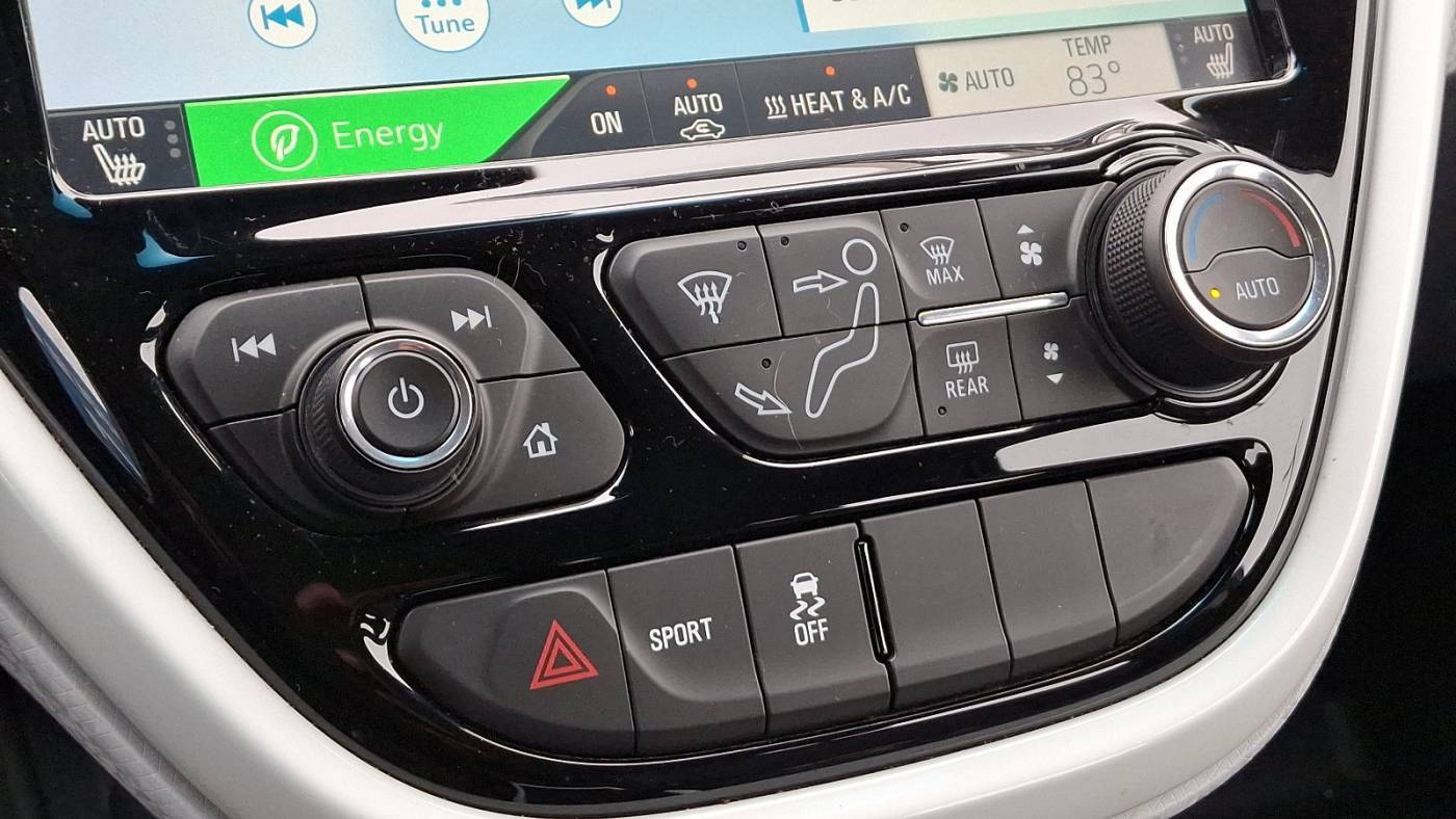 2017 Chevrolet Bolt 1G1FX6S02H4188829