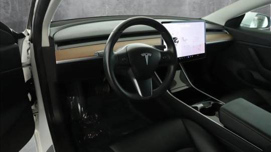 2018 Tesla Model 3 5YJ3E1EB2JF151181