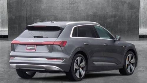 2019 Audi e-tron WA1VAAGE6KB007661