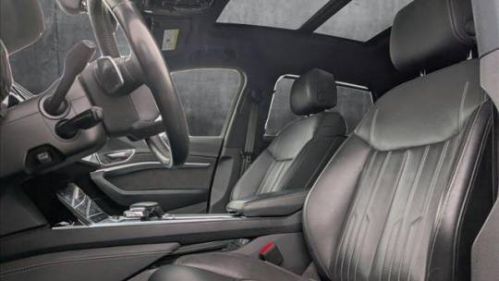 2019 Audi e-tron WA1VAAGE6KB007661