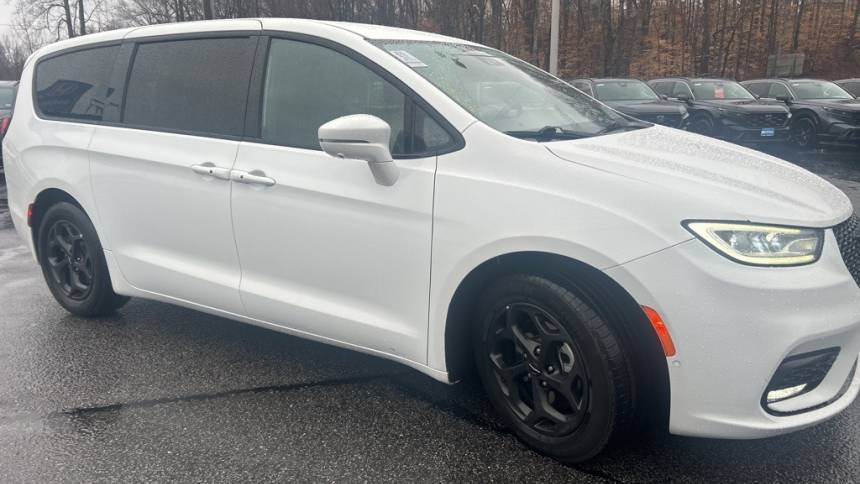 2022 Chrysler Pacifica 2C4RC1L71NR173634