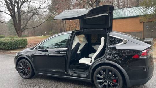 2021 Tesla Model X 5YJXCBE45MF319768