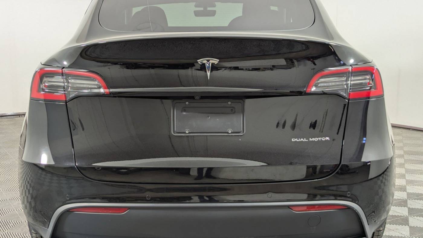 2021 Tesla Model Y 5YJYGDEE9MF062708
