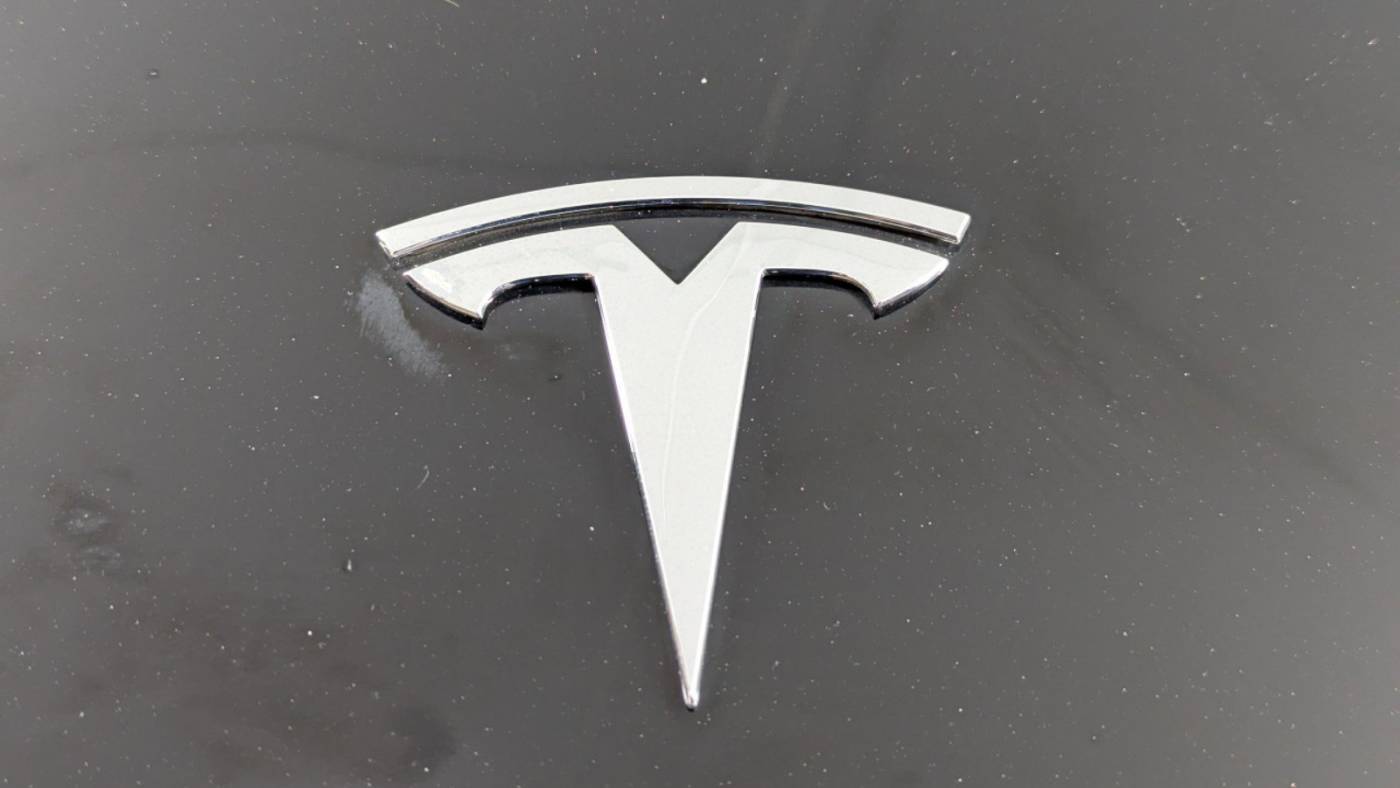 2021 Tesla Model Y 5YJYGDEE9MF062708