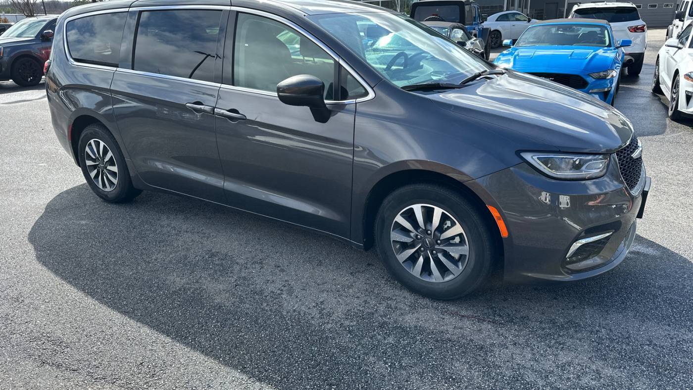 2023 Chrysler Pacifica 2C4RC1L75PR541400