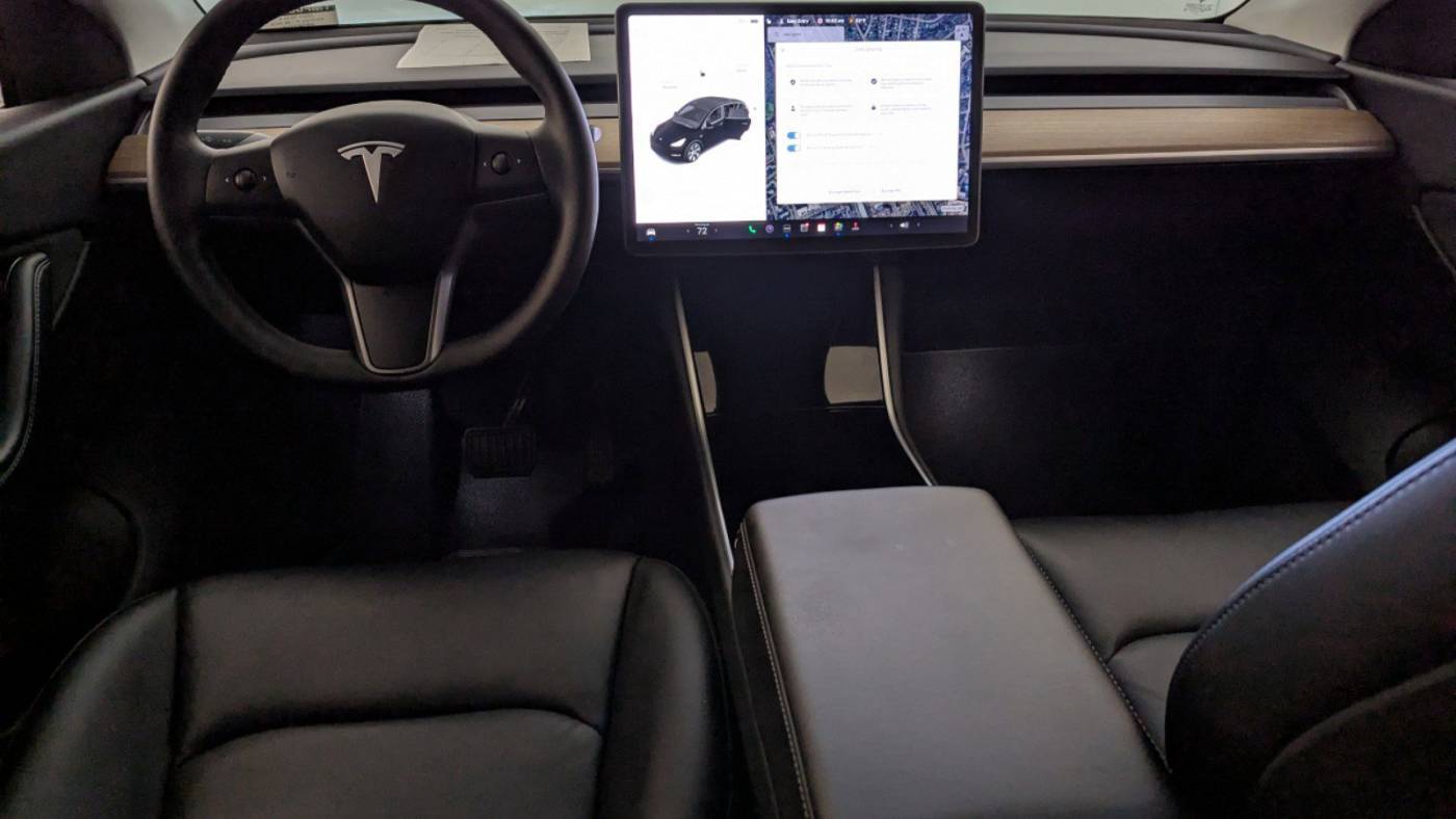 2021 Tesla Model Y 5YJYGDEE9MF062708