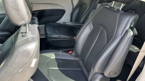 2023 Chrysler Pacifica 2C4RC1L75PR541400