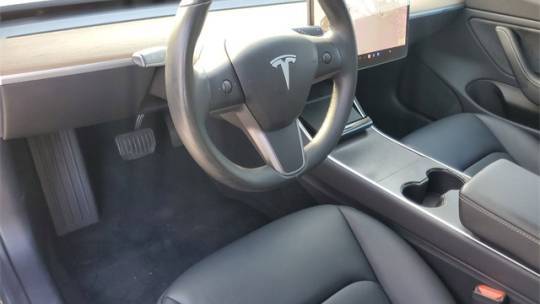 2019 Tesla Model 3 5YJ3E1EAXKF306763