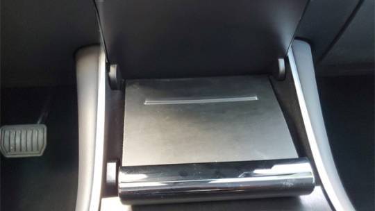 2019 Tesla Model 3 5YJ3E1EAXKF306763