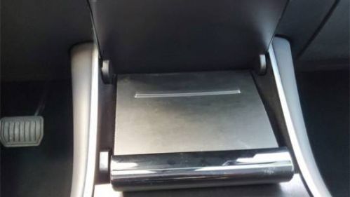 2019 Tesla Model 3 5YJ3E1EAXKF306763