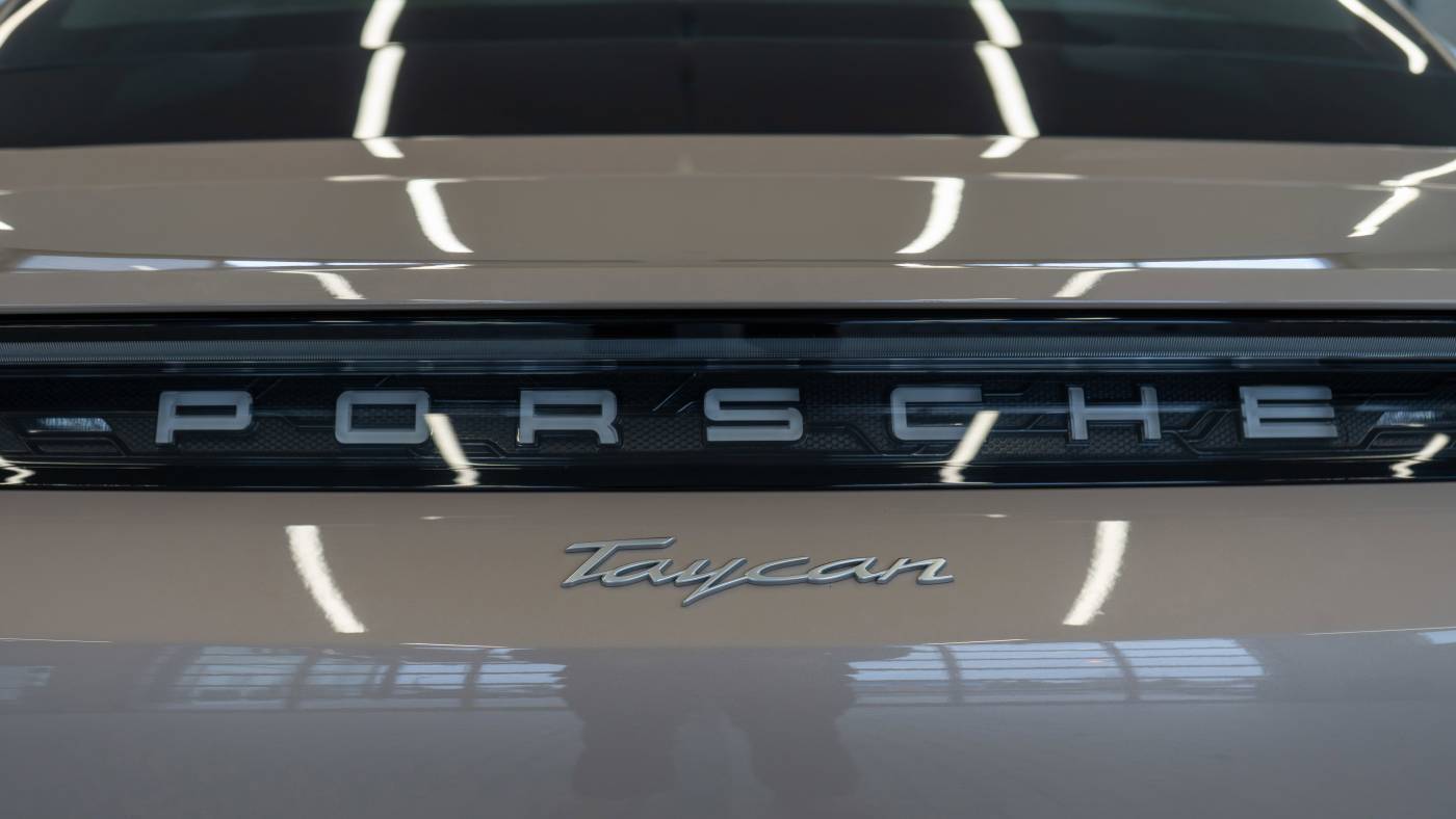 2022 Porsche Taycan WP0AA2Y16NSA14218