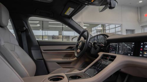 2022 Porsche Taycan WP0AA2Y16NSA14218