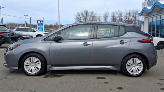 2022 Nissan LEAF 1N4AZ1BV3NC563290