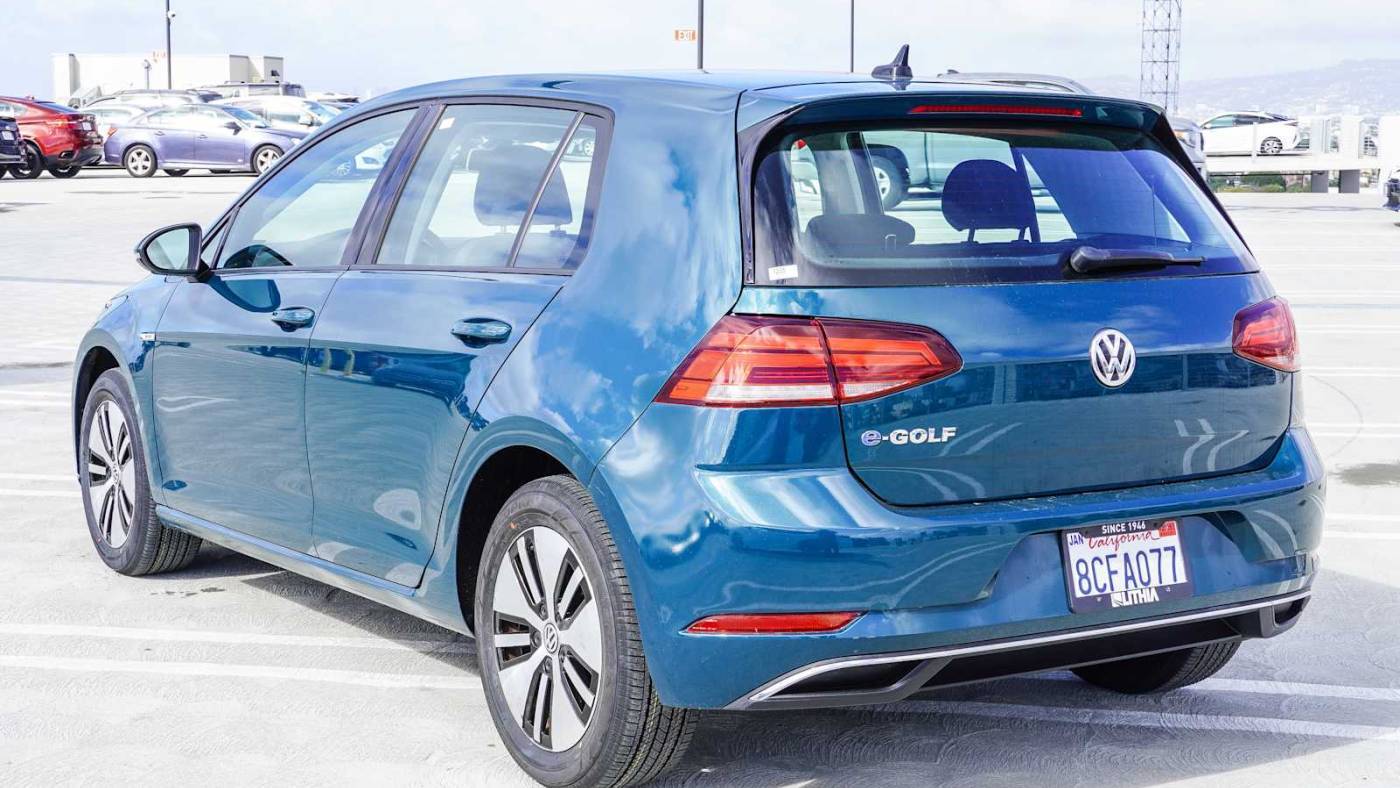 2017 Volkswagen e-Golf WVWKR7AU9HW953775