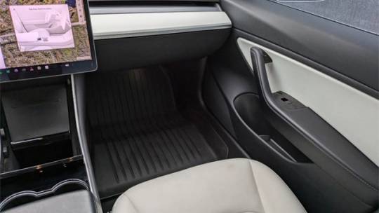 2018 Tesla Model 3 5YJ3E1EB5JF080896