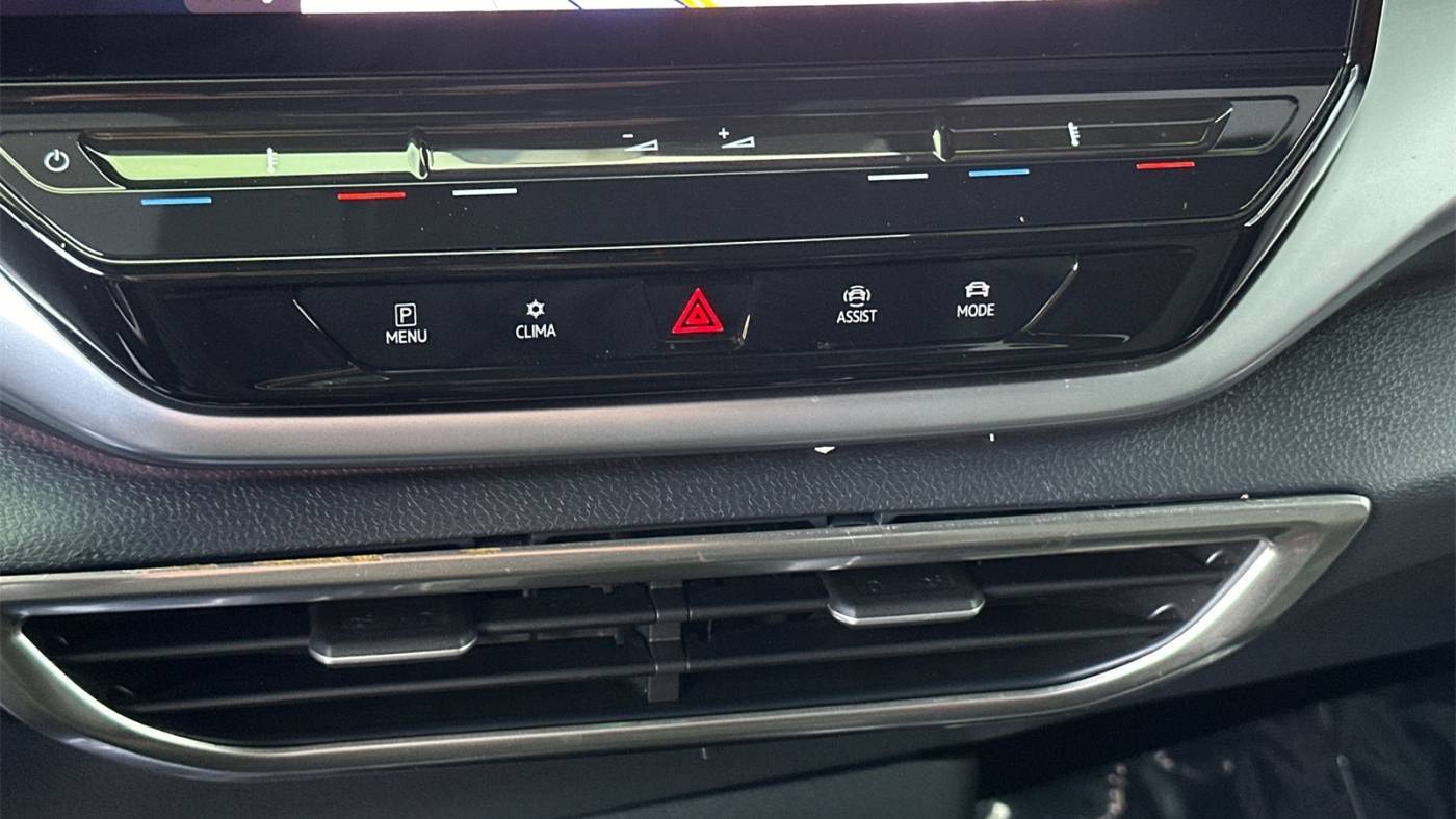 2021 Volkswagen ID.4 WVGKMPE27MP063234