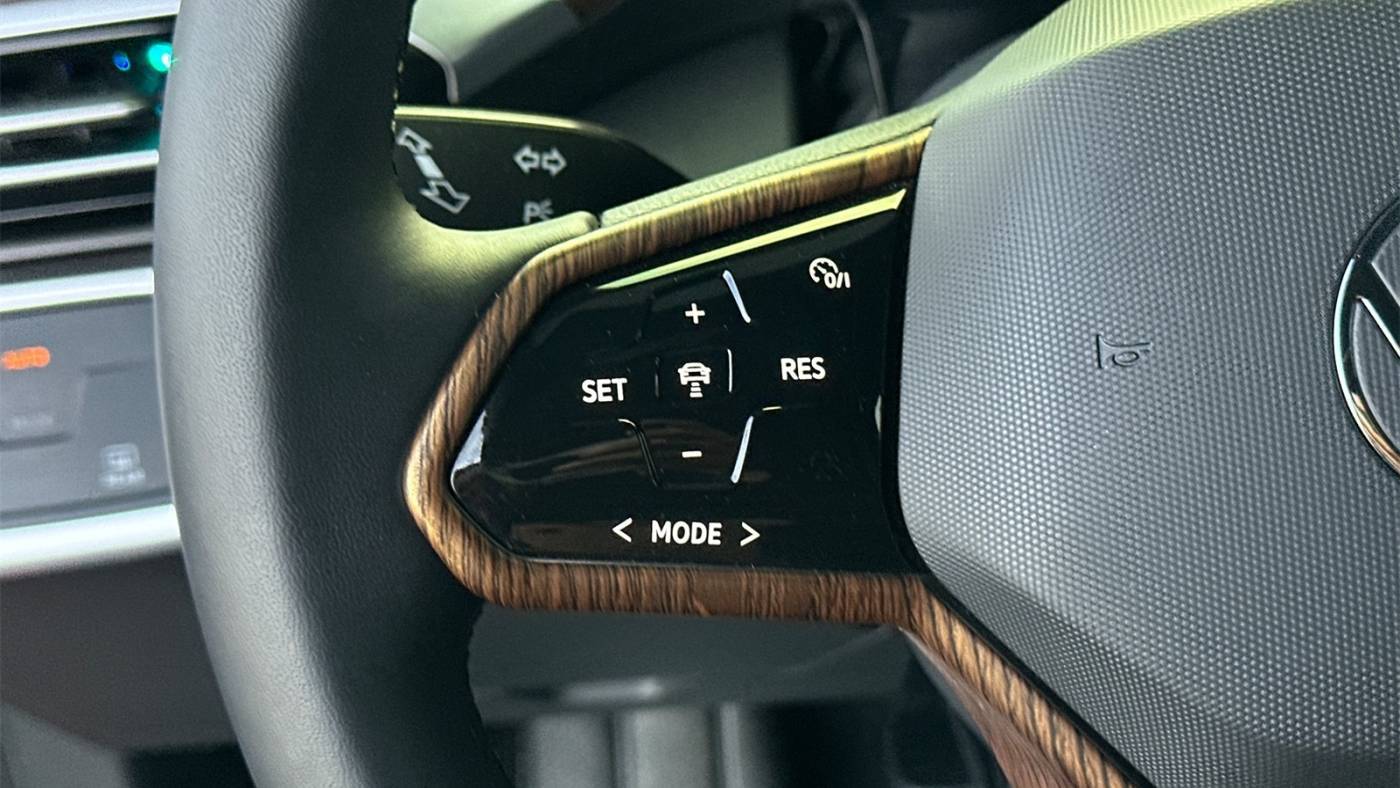 2021 Volkswagen ID.4 WVGKMPE27MP063234