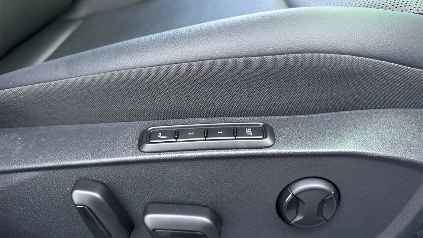 2021 Volkswagen ID.4 WVGKMPE27MP063234