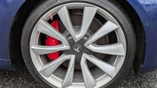 2018 Tesla Model 3 5YJ3E1EB5JF080896