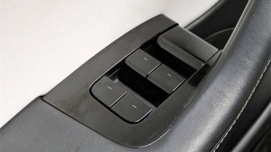 2018 Tesla Model 3 5YJ3E1EB5JF080896