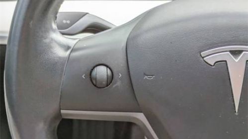 2018 Tesla Model 3 5YJ3E1EB5JF080896