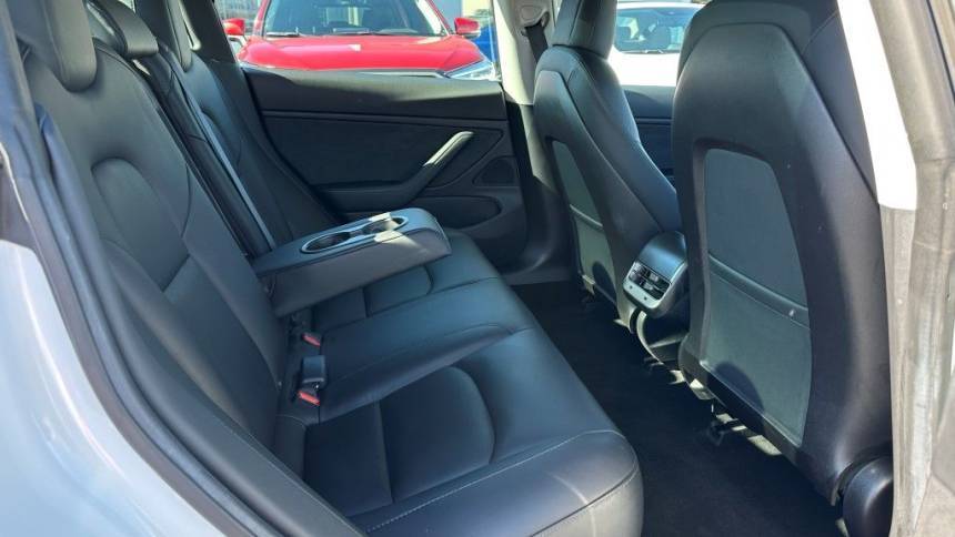 2019 Tesla Model 3 5YJ3E1EA5KF466873