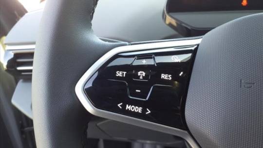 2023 Volkswagen ID.4 1V2FMPE84PC012651