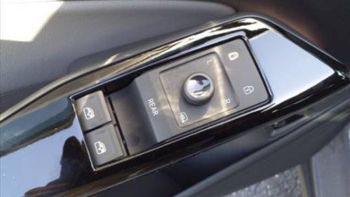 2023 Volkswagen ID.4 1V2FMPE84PC012651