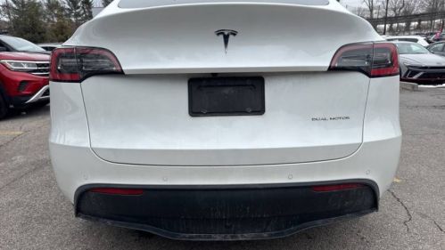 2020 Tesla Model Y 5YJYGDEE9LF037337