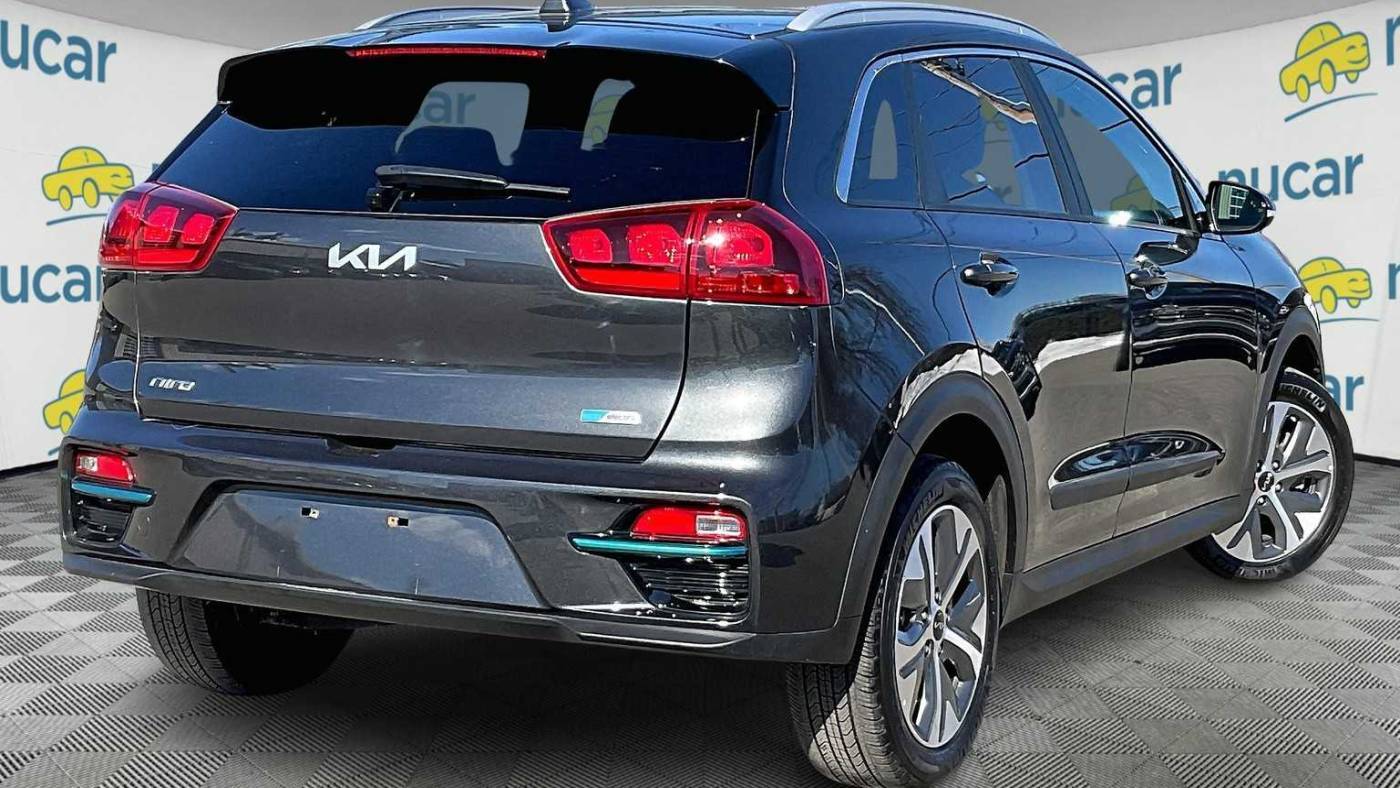 2022 Kia NIRO EV KNDCC3LGXN5135639