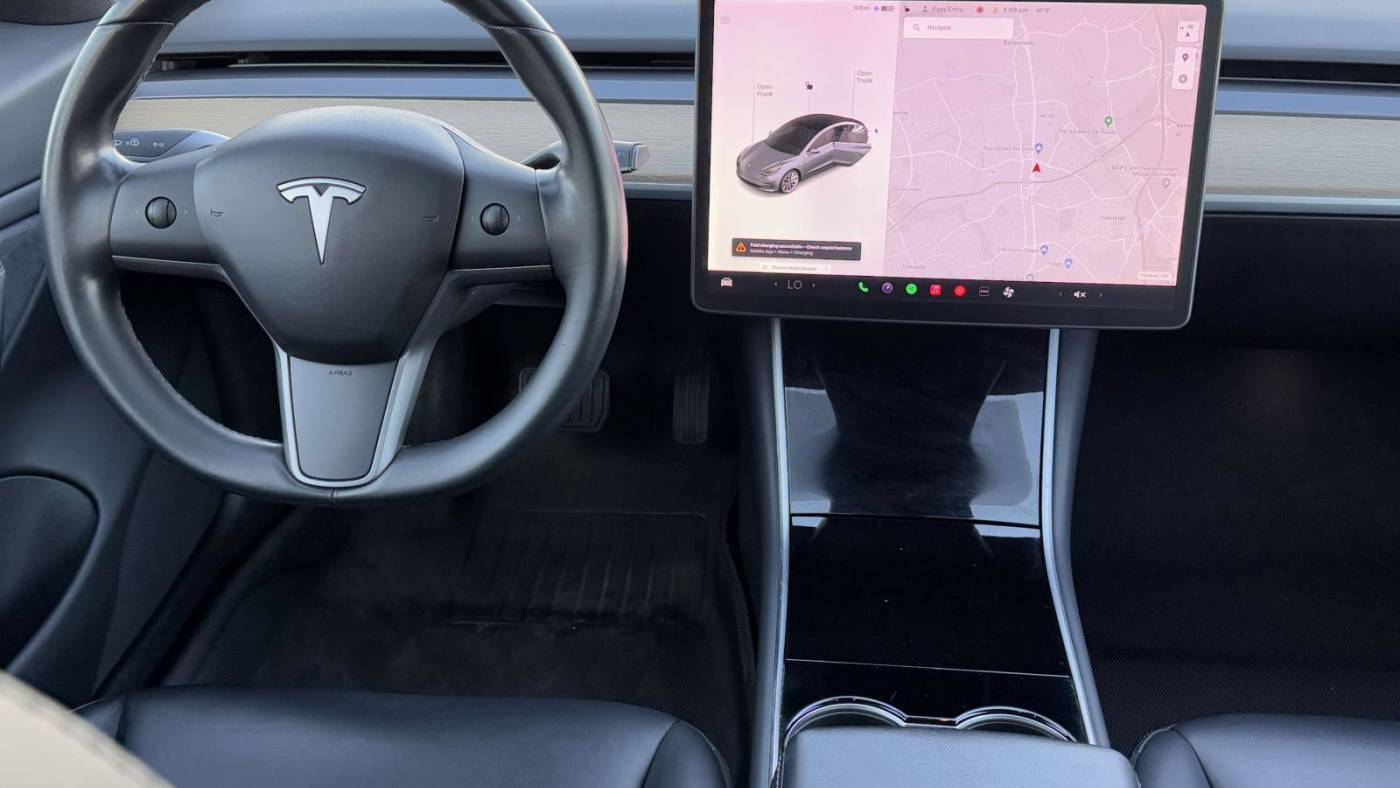 2018 Tesla Model 3 5YJ3E1EB6JF121178