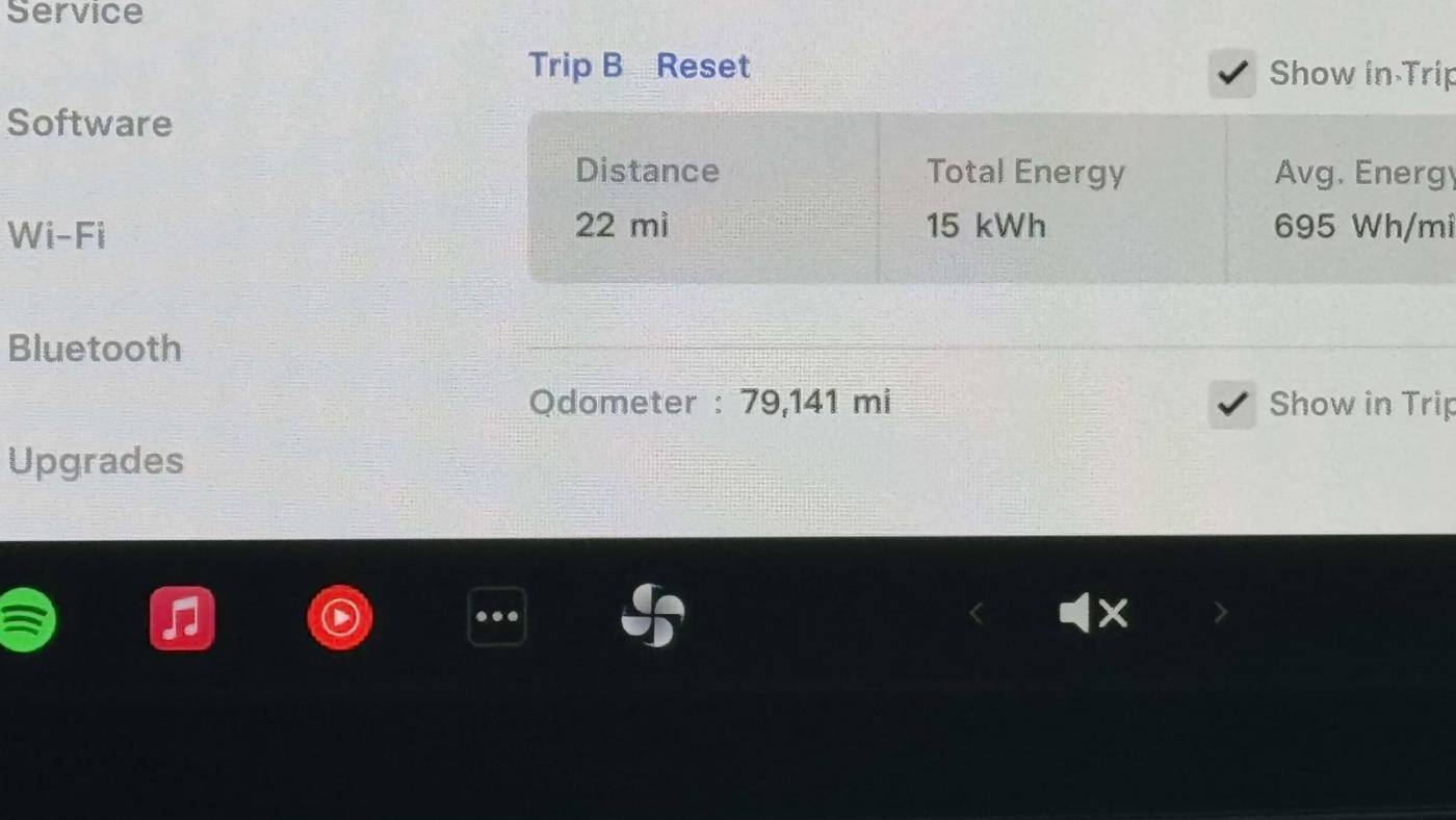 2018 Tesla Model 3 5YJ3E1EB6JF121178